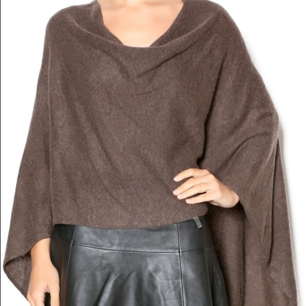 NWT Minnie Rose Women’s Cashmere Ruana